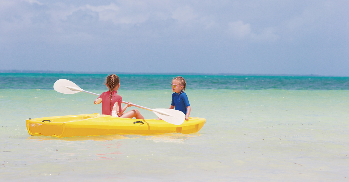 ninos kayak ibiza